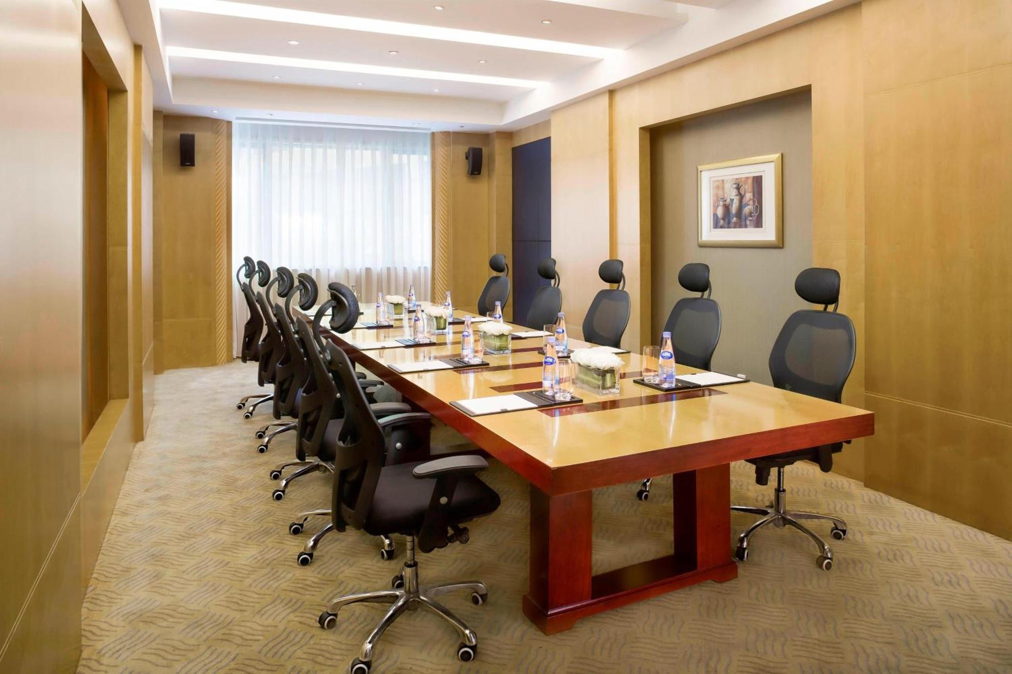 Courtyard By Marriott Shanghai Fengxian Exterior photo