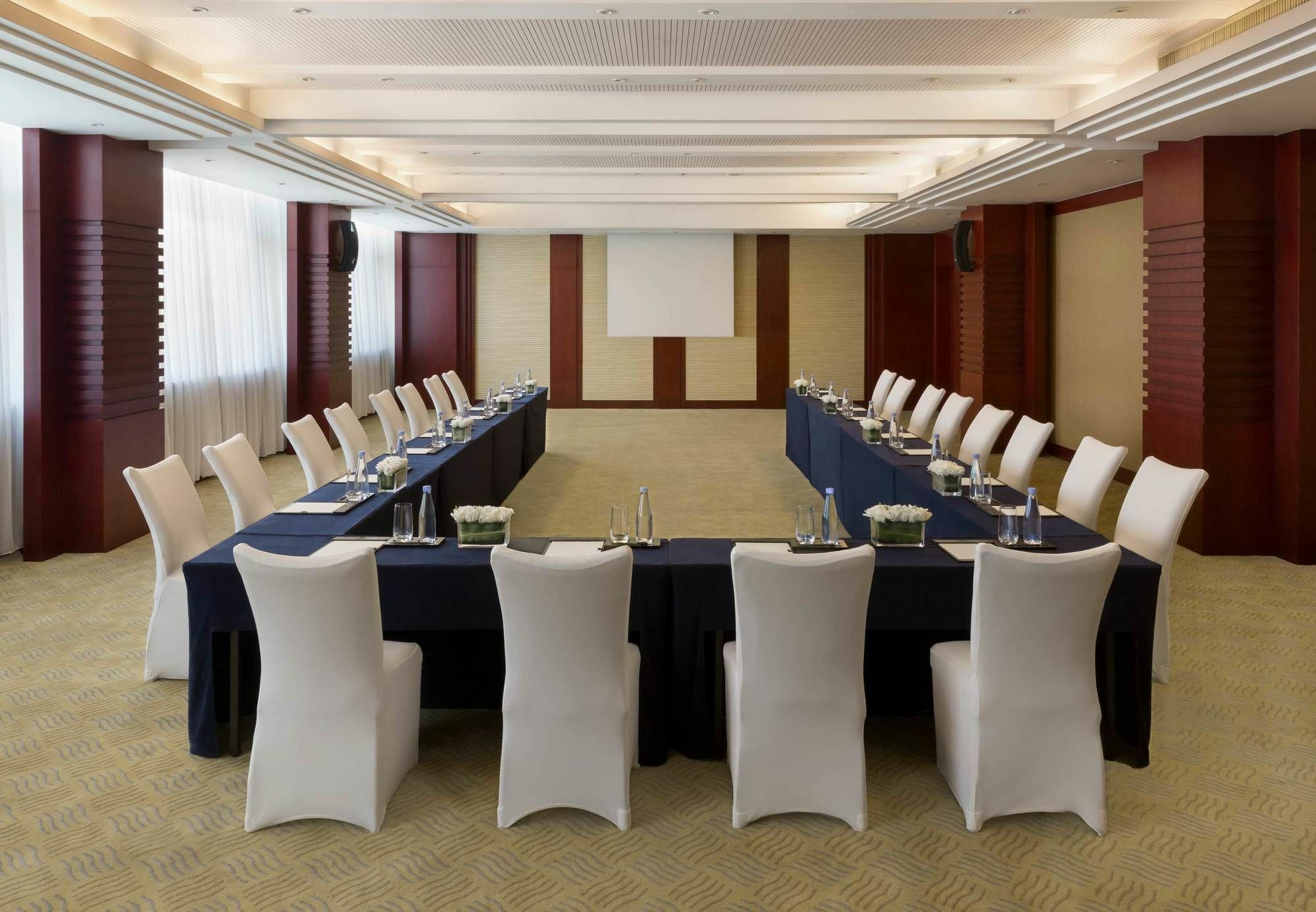 Courtyard By Marriott Shanghai Fengxian Exterior photo